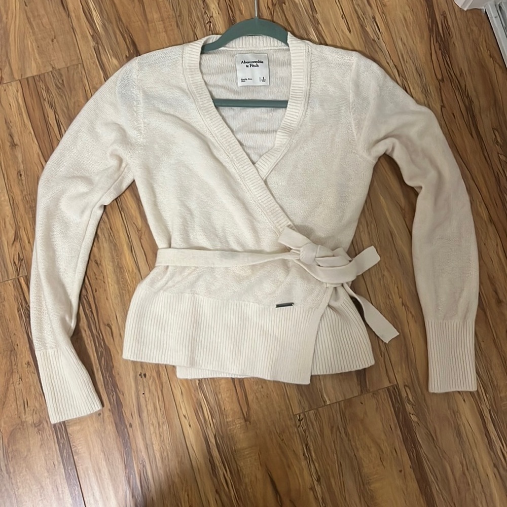Abercrombie Off-White Sweater
